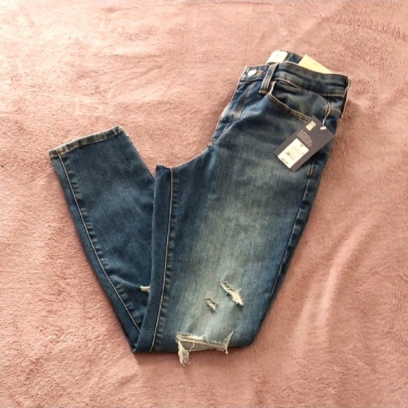 Universal Thread Women's Skinny Jeans - Blue - Picture 1 of 5